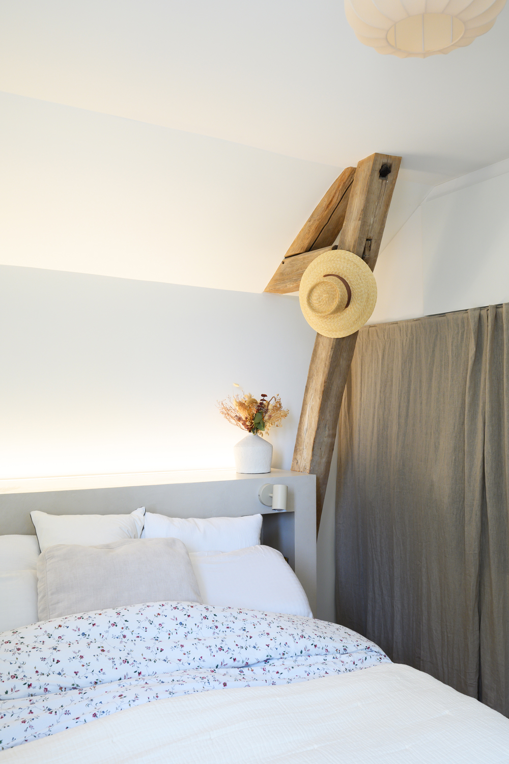 La maison de Juliette Katz en peinture Tollens - La chambre #2