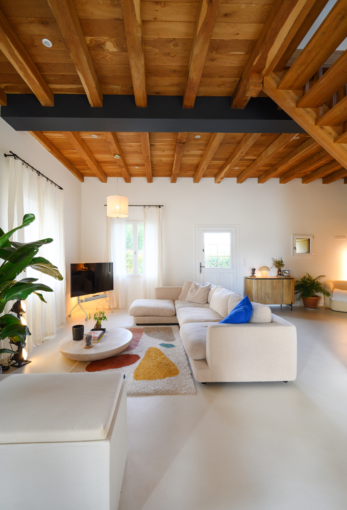 La maison de Juliette Katz en peinture Tollens - La pièce à vivre #2