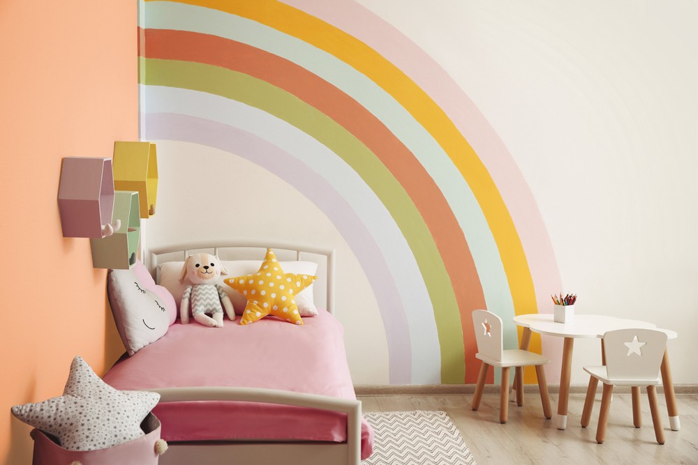 Couleur de l'année Pantone 2024 par Tollens : Peach Fuzz, un ton pêche doux, peinture orange clair pour chambre d'enfant