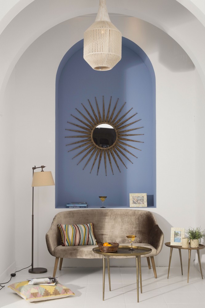 Décoration intérieure avec un alcôve peinte en bleu Copenhagen Blue de la collection Flamant by Tollens