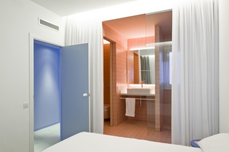 Tendance couleurs Tollens Immersion - salle de bain, chambre, hotel, CaSA Colombo and Serboli Architecture, Photo : Roberto Ruiz
