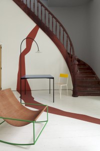 Tendance couleurs Tollens Desert Luxe - hall, escalier, Galerie Valerie Traan, photo : Ricardo Labougle