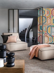 Inspiration Tollens, salon tendance 70s avec papier peint Casamance de la collection Karabane