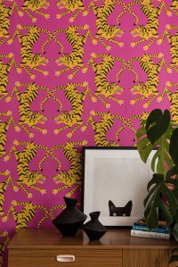 Papier peint tigre rose original, jungle décalé, Au Fil des Couleurs chez Tollens