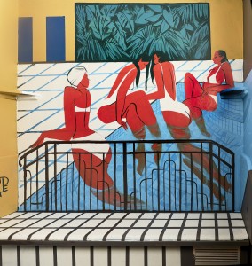 Cabine décorée par l'artiste Olivia de Bona dans le cadre du partenariat entre Tollens et Molitor