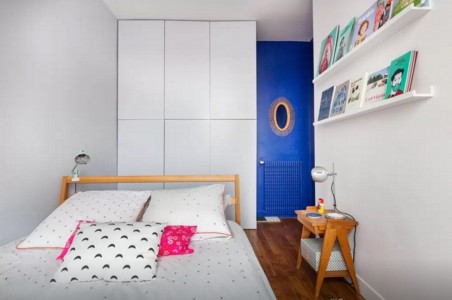 Peinture chambre ado blanc et bleu électrique, peinture chambre velours, peinture bleu klein TOLLENS, peinture bleu Hyacinthe TOLLENS