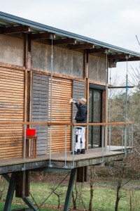 Application lasure bois sur mur, un bardage bois, sur une boiserie extérieure, Tollens