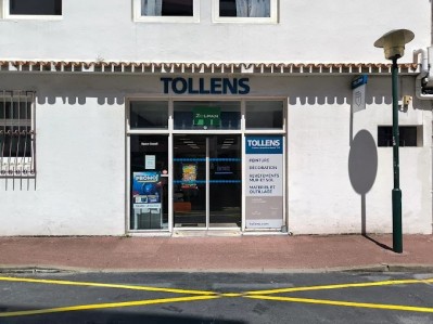 magasin peinture TOLLENS St Jean de Luz devanture ZOLPAN
