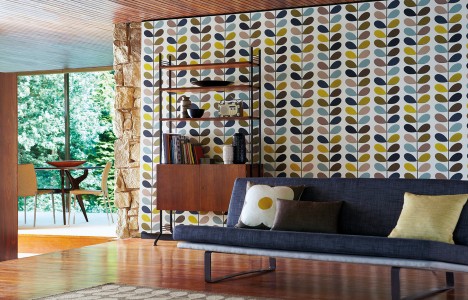 Papier peint 4 murs Harlequin créé par Orla Kiely à retrouver en magasin Tollens