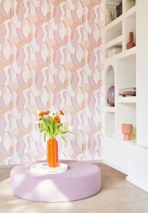 Papier peint géométrique avec des formes couleurs originale, papier peint rose, papier peint rose orange, Casadeco
