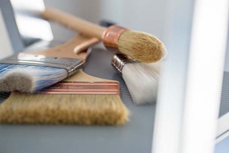 Brosses et pinceaux pour peinture murale Tollens : comment bien les nettoyer