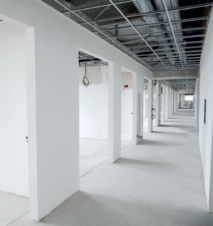 Chantier peinture intérieure pas chère, Stic Tollens, peinture professionnelle grand chantier intérieur